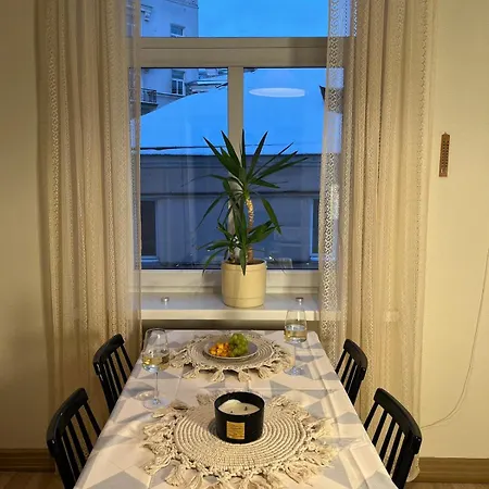 Apartamento Spacious & Stylish In Center *